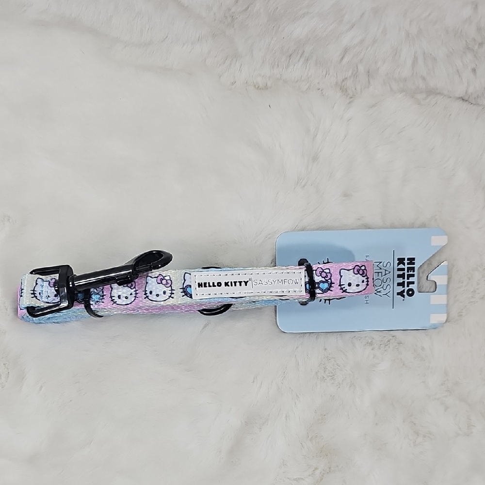 Hello Kitty Sassy Meow Fabric Leash 72" x 0.6"